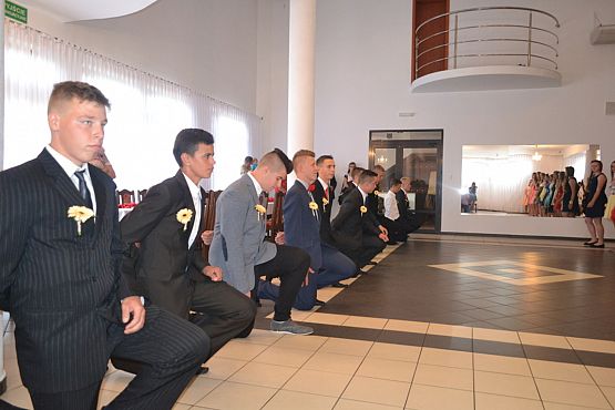 Grafika #26: BAL GIMNAZJALNY 2016