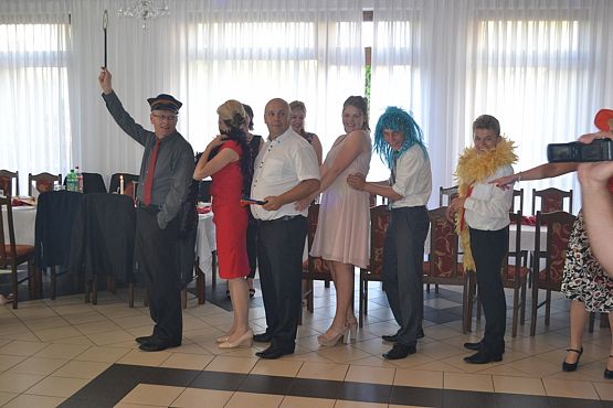 Grafika #38: BAL GIMNAZJALNY 2016