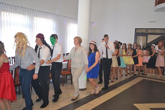 Grafika #40: BAL GIMNAZJALNY 2016