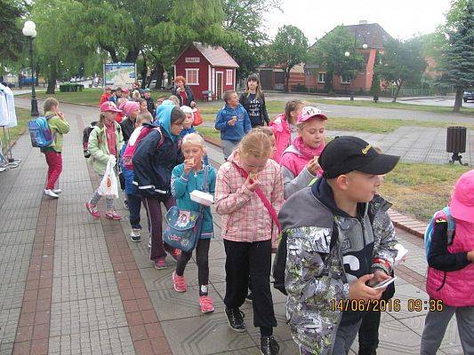 Grafika #0: Wycieczka drugoklasistów do Łeby