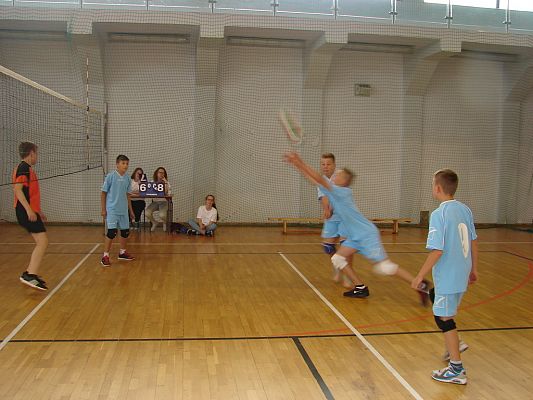 Grafika #1: IV Ogólnopolski Turniej Minipiłki Siatkowej Chłopców o Puchar Wójta Gminy Nowa Wieś Lęborska - Lębork 11-12.06.2016.