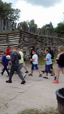 Grafika #9: Wycieczka do Biskupina, Gniezna