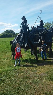 Grafika #38: Wycieczka do Biskupina, Gniezna