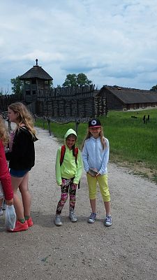 Grafika #43: Wycieczka do Biskupina, Gniezna