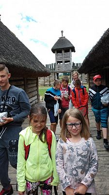 Grafika #44: Wycieczka do Biskupina, Gniezna