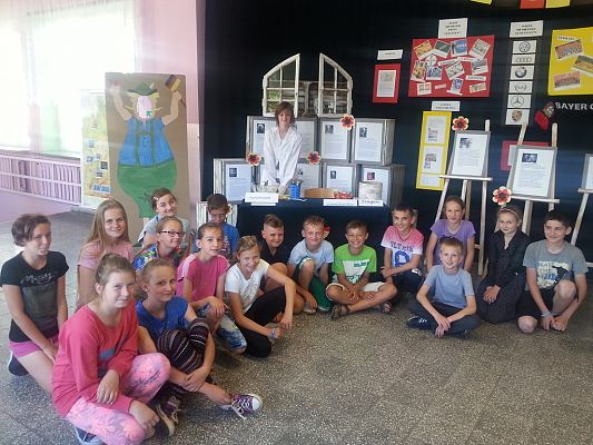 Grafika #5: Obchody  Tygodnia niemieckiego.