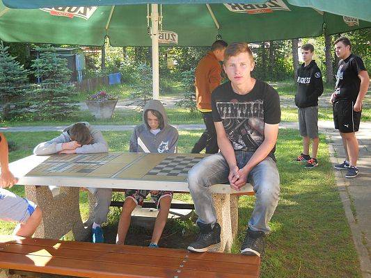 Grafika #6: Biwak w Chmielnie