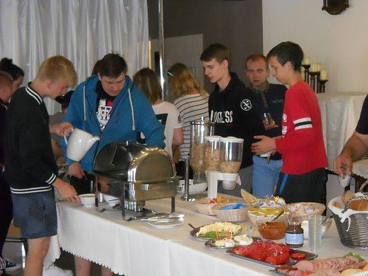 Grafika #7: Biwak w Chmielnie