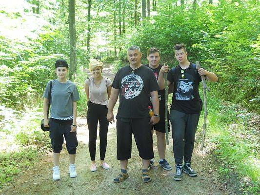 Grafika #8: Biwak w Chmielnie