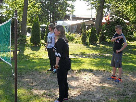 Grafika #15: Biwak w Chmielnie