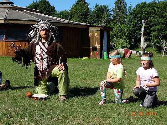 Grafika #13: Pierwszaki na "Indiańskiej Ścieżce"