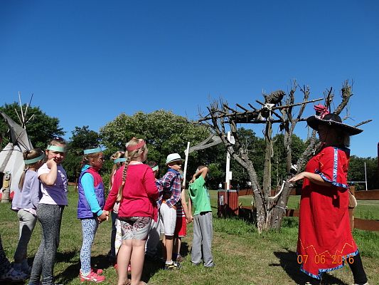 Grafika #21: Pierwszaki na "Indiańskiej Ścieżce"