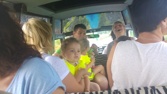 Grafika #1: Wycieczka przedszkolaków do ZOO