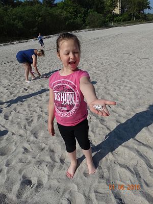 Grafika #2: Wycieczka pierwszoklasistów do Łeby z okazji Dnia Dziecka