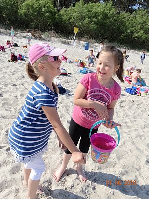 Grafika #34: Wycieczka pierwszoklasistów do Łeby z okazji Dnia Dziecka