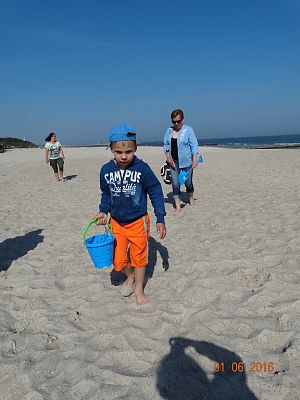 Grafika #35: Wycieczka pierwszoklasistów do Łeby z okazji Dnia Dziecka