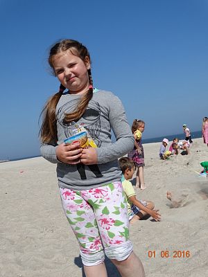 Grafika #44: Wycieczka pierwszoklasistów do Łeby z okazji Dnia Dziecka