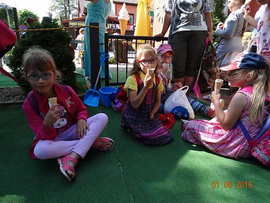 Grafika #58: Wycieczka pierwszoklasistów do Łeby z okazji Dnia Dziecka