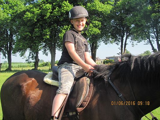 Grafika #16: Wycieczka do Gąski