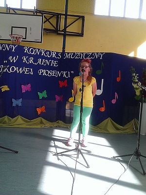 Grafika #0: W KRAINIE BAJKOWEJ PIOSENKI