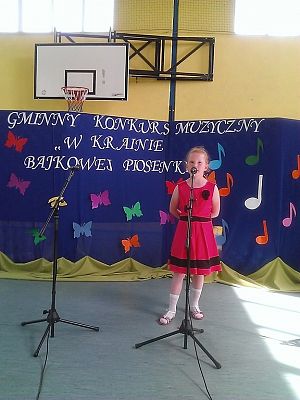 Grafika #1: W KRAINIE BAJKOWEJ PIOSENKI