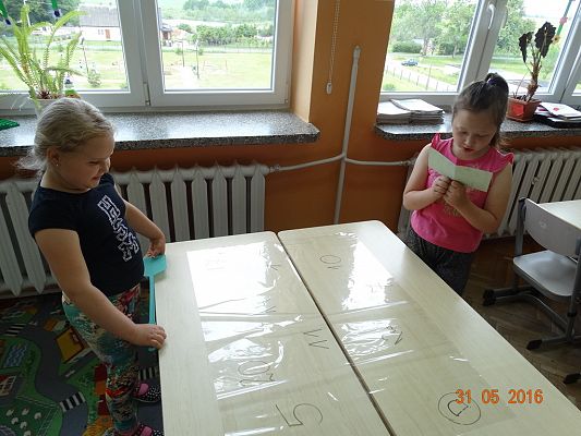 Grafika #15: Zabawy matematyczne pierwszaków