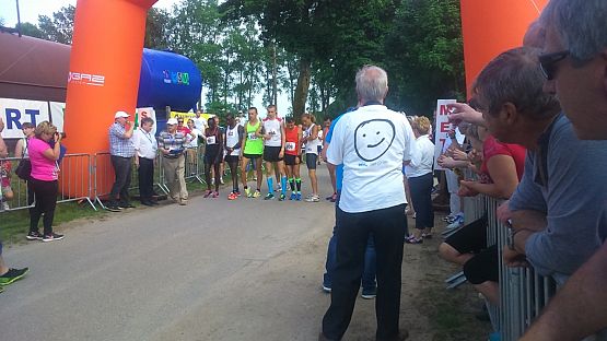 Grafika #11: XXXIV Ogólnopolski Otwarty Bieg Przełajowy o ,, Puchar Leśny " im. Tomasza Hopfera w Obliwicach.