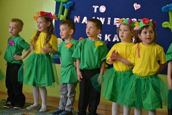 Grafika #7: Dzień Mamy - Dzień Taty - Dzień Rodziny w Przedszkolu