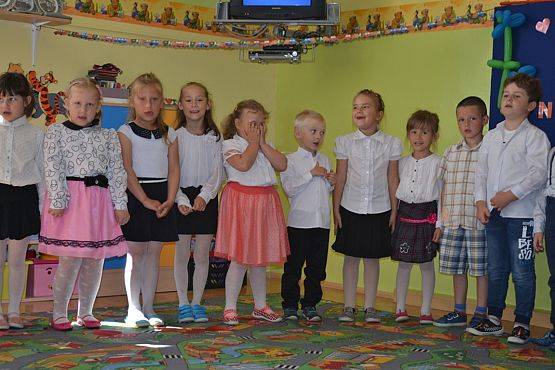 Grafika #12: Dzień Mamy - Dzień Taty - Dzień Rodziny w Przedszkolu