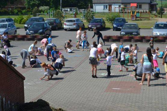 Grafika #24: Dzień Mamy - Dzień Taty - Dzień Rodziny w Przedszkolu