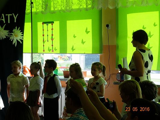 Grafika #30: Dzień Mamy i Taty w kl. 1a