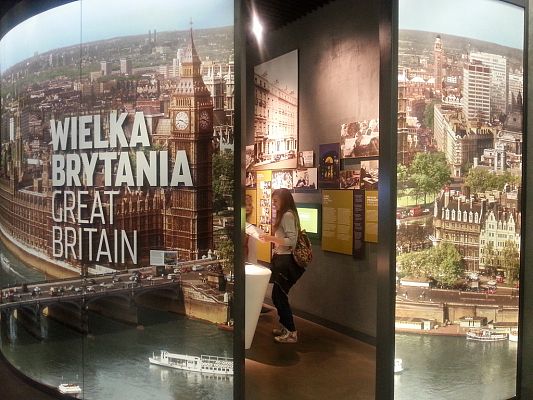 Grafika #15: Z WIZYTĄ W MUZEUM EMIGRACJI W GDYNI.