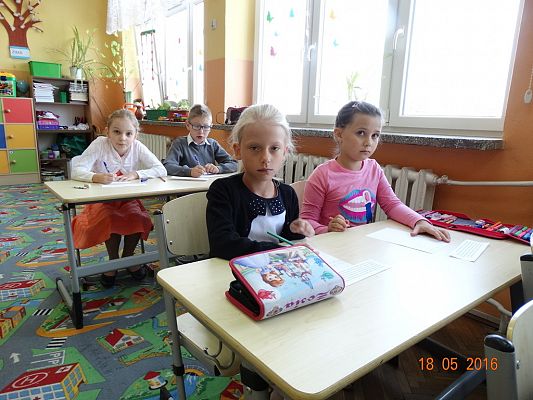 Grafika #5: SZKOLNY KONKURS KALIGRAFICZNY KLAS I-II