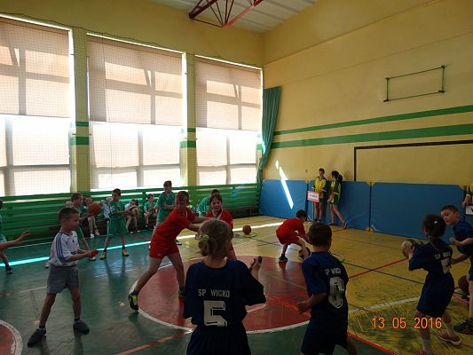 Grafika #23: XV OLIMPIADA SPORTOWA KLAS I-III