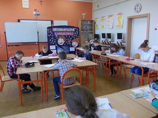 Grafika #4: Wyniki konkursu  ORTOGRAFICZNE ŁAMIGŁÓWKI