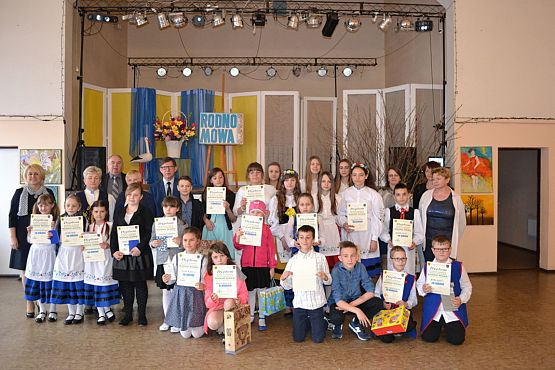 Grafika #7: " RODNÔ MÒWA"- KONKURS RECYTATORSKI LITERATURY KASZUBSKIEJ