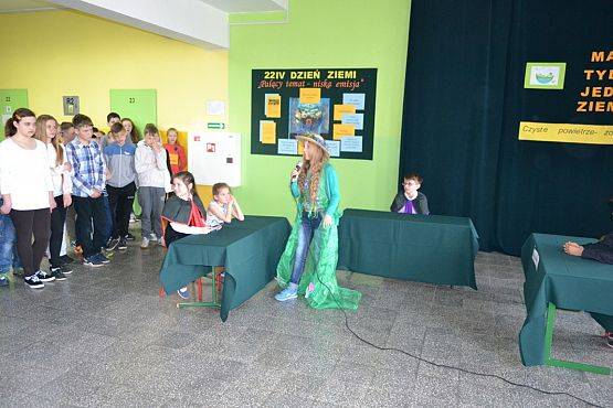 Grafika #2: ŚWIATOWY DZIEŃ ZIEMI