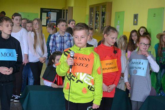 Grafika #6: ŚWIATOWY DZIEŃ ZIEMI