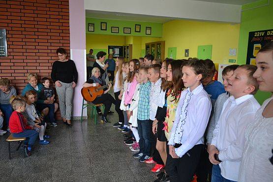 Grafika #9: ŚWIATOWY DZIEŃ ZIEMI