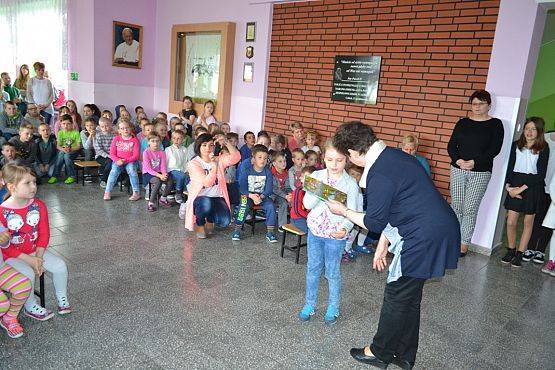 Grafika #12: ŚWIATOWY DZIEŃ ZIEMI