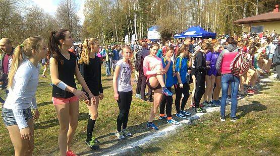 Grafika #1: Finał wojewódzki w indywidualnych biegach przełajowych.