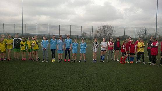 Grafika #0: Piłka nożna dziewcząt