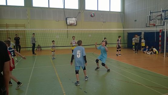 Grafika #1: Turniej kwalifikacyjny do finału wojewódzkiego w mini piłce siatkowej chłopców.