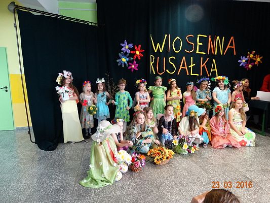 Grafika #1: Dzień Samorządności.