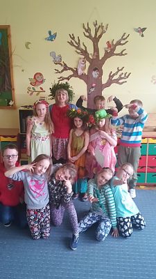 Grafika #24: Klasy I-III pożegnały zimę i powitały WIOSNĘ!!!