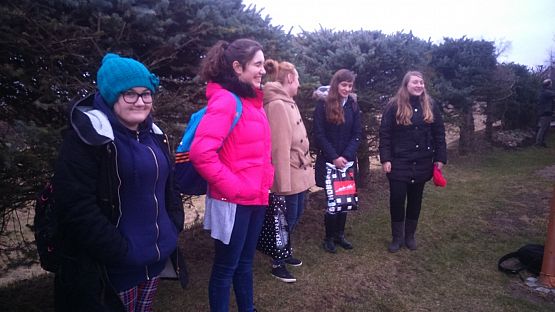 Grafika #3: Harcerze pomagają