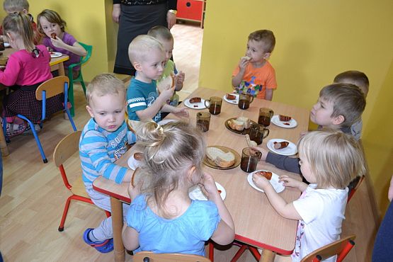 Grafika #12: Wyjazd integracyjny przedszkolaków