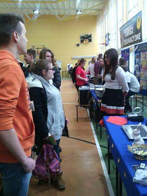 Grafika #13: WIZYTA W SZKOŁACH PONADGIMNAZJALNYCH