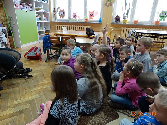 Grafika #7: Gość u pierwszaków