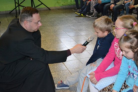 Grafika #8: Rekolekcje wielkopostne